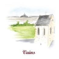 logo de la mairie de vains; on aperçoit le Prieuré Saint-Léonard, des champs et au loin, le Mont St Michel